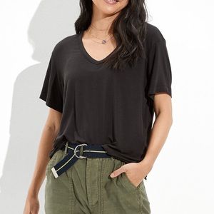 American Eagle Sz L NWT!